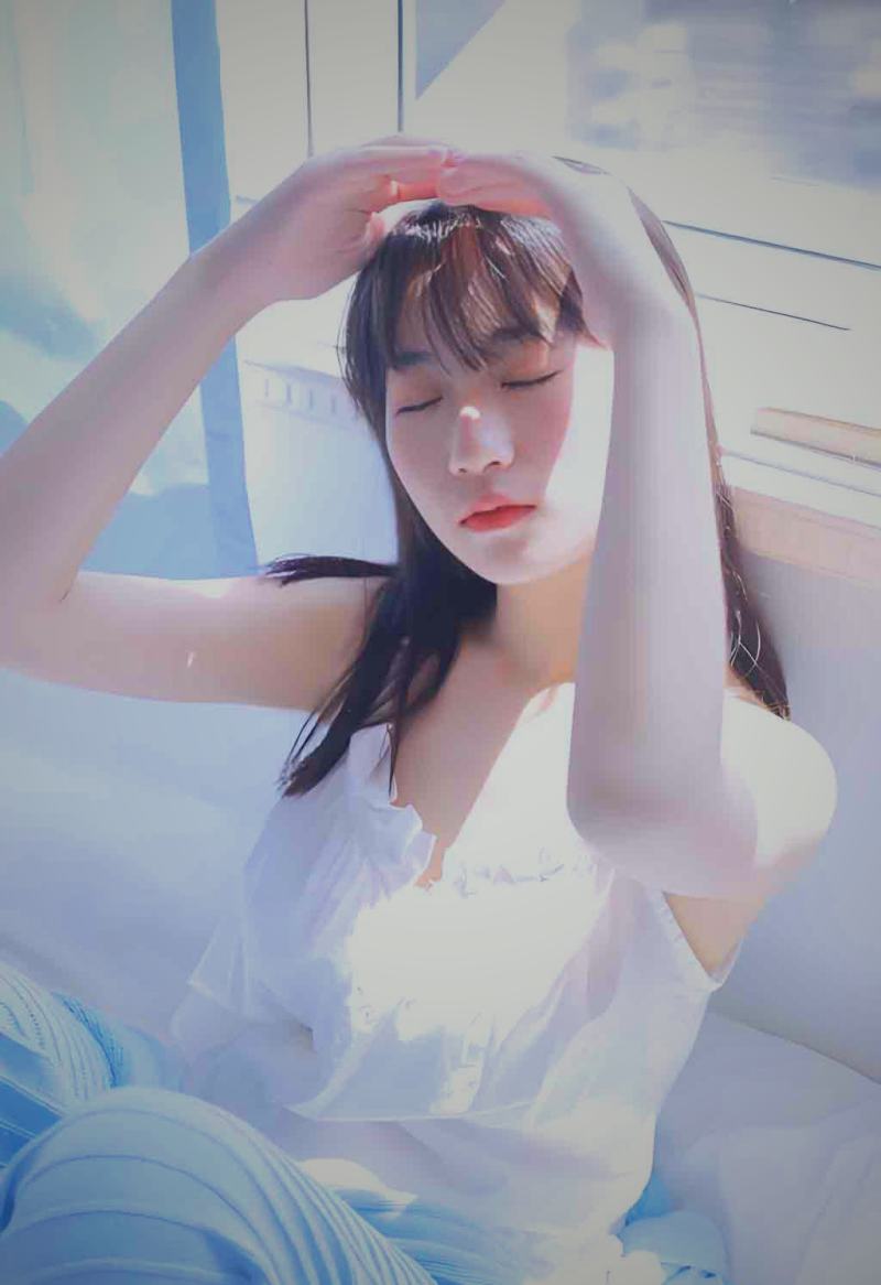 古风音乐专辑封面展示传统乐器与现代编曲融合