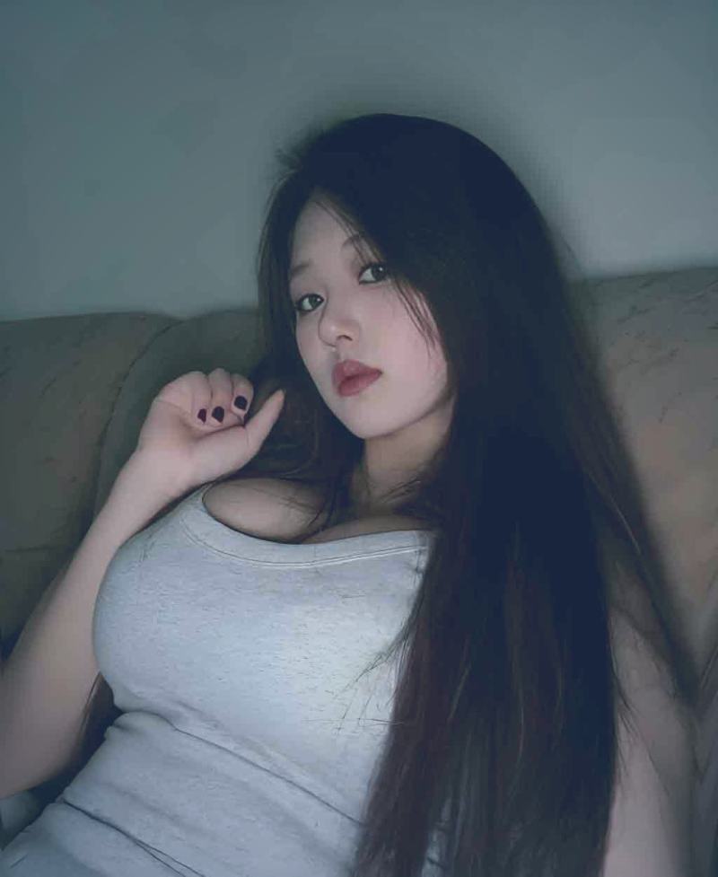 会员功能中数据可视化与过滤选项概念图